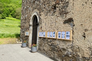 Les 12 tableaux de l'&eacute;glise.