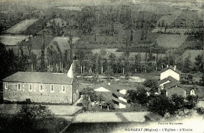 Vers 1930 - CP Gabarre (Epicerie Norgeat)